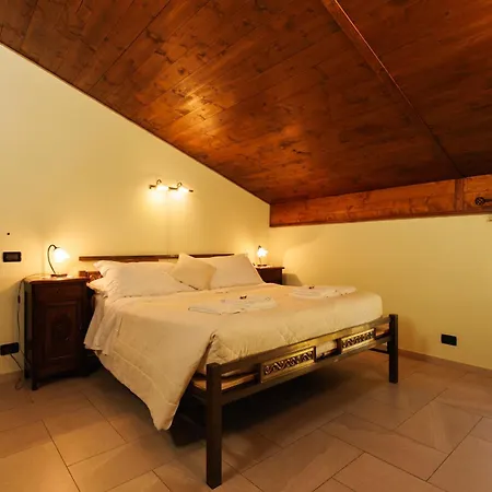 Alle Tre Colline בית חווה