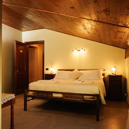 Alle Tre Colline Feriegård *