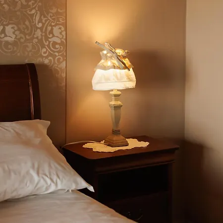 ファームステイ Alle Tre Colline Albugnano